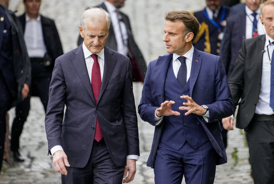 Omtrent samtidig som statsminister Jonas Gahr Støre og Frankrikes president Emmanuel Macron i går forlot Akershus festning for en sikkerhetspolitisk briefing ved Statsministerens kontor, sendte regjeringen ut en pressemelding hvor det heter at Norge gir 10 milliarder kroner til Gavi og Det globale fondet.