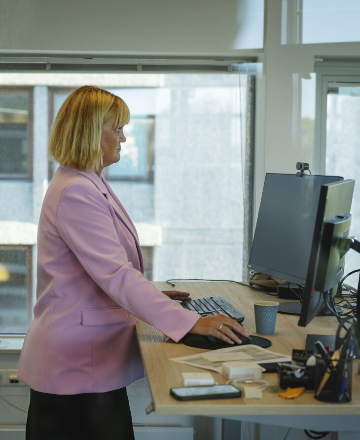 Første arbeidsdag på direktør-kontoret i Norad er snart over for Roset.
