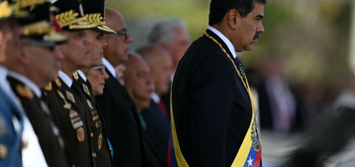 Venezuelas president langer ut mot «statskupp iscenesatt av CIA»