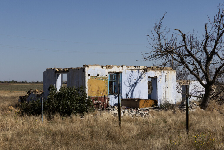 Det var harde kamper rundt Liubomyrivka, før de russiske soldatene ble presset tilbake. Mange av innbyggerne har fortsatt ikke vendt hjem.