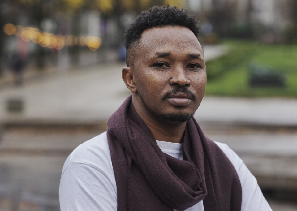 Saddam Idris sitter i ERRs komite for ekstern kommunikasjon.