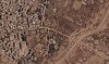 Satellittbilde av en jordvoll under bygging ved Maghazi-flyktningleiren i sentrale Gaza.